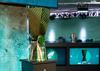 EA Sports FC 25 – EA Sports führt echtes VAR Erlebnis ein, auch im efootball [UPDATE]